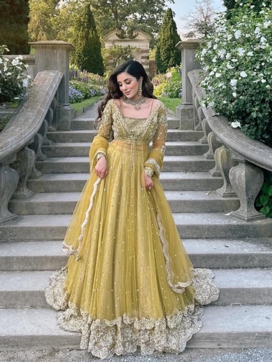 PAKISTANI DESIGNER CUSTOM Dresses & Skirts - PAKISTANI DESIGNER CUSTOM FORMAL WEDDING DRESS INDIAN